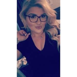 Meet your Posher, Shelba